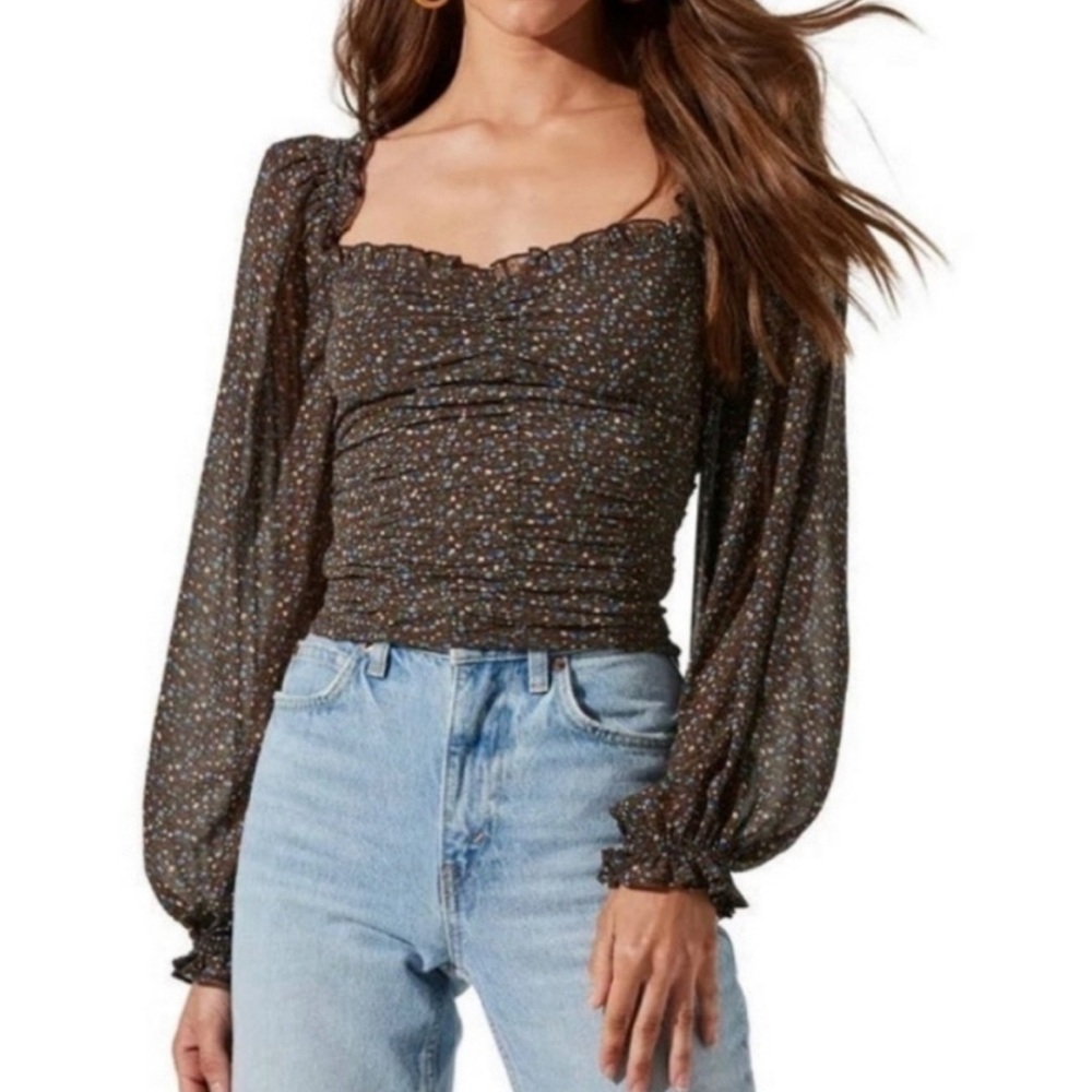 ASTR the label brown floral puff sleeve shirt